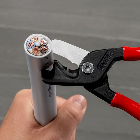 Knipex 95 11 225 StepCut® Cable Shears With Step Cut - 229mm