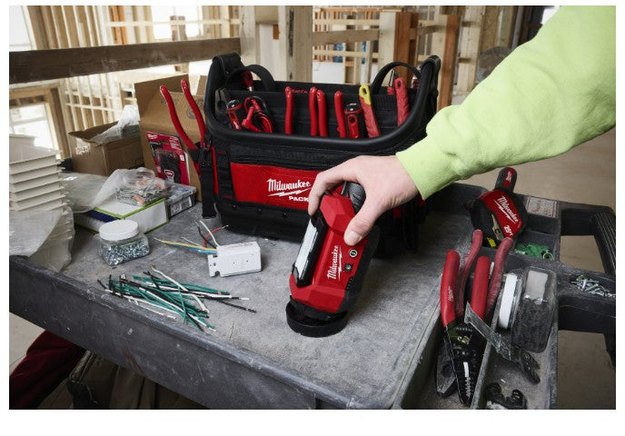 Milwaukee M12™ Multi-Directional Flood Light With PACKOUT™ Compatibility - 4933500321