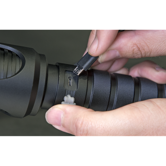 Sealey 
Rechargeable Aluminium Torch with Adjustable Focus 60W COB LED