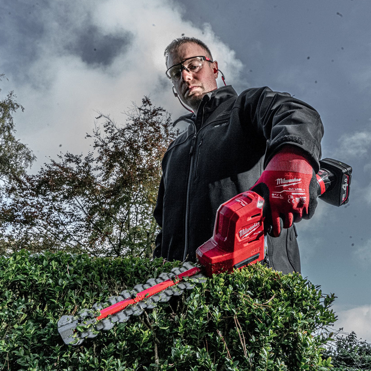 Milwaukee M12FHT20-0 M12 FUEL 20cm Hedge Trimmer — Cordless Brushless Body Only