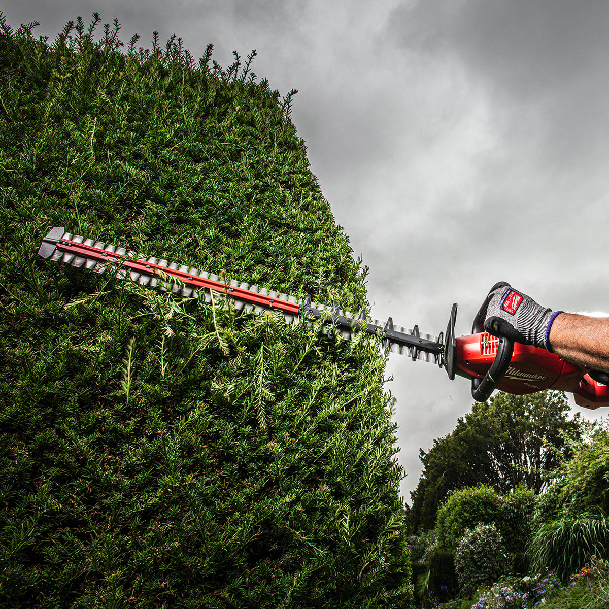 Milwaukee M18FHET60G2-0 M18 FUEL 60cm Hedge Trimmer Gen 2 — Body Only