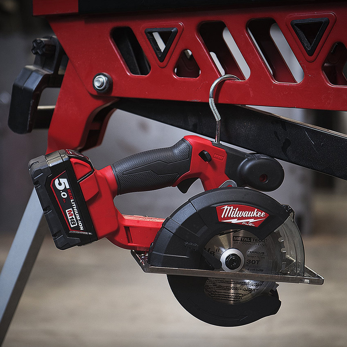 Milwaukee M18FMCS-0 M18 FUEL 150mm Metal Circular Saw FMCS — Body Only