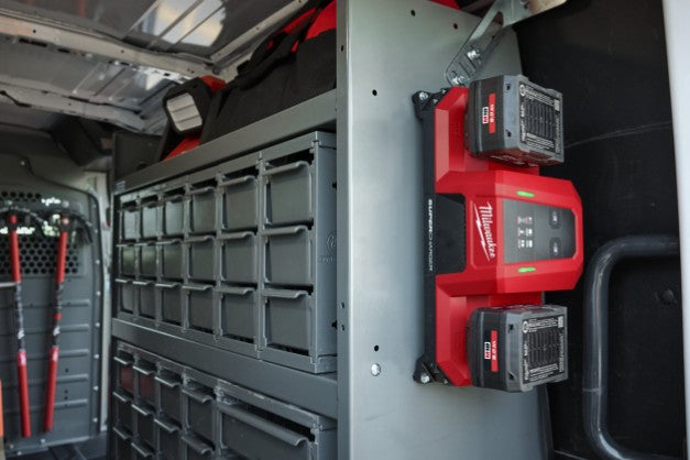 Milwaukee M18DBSC Dual Bay Super Charger