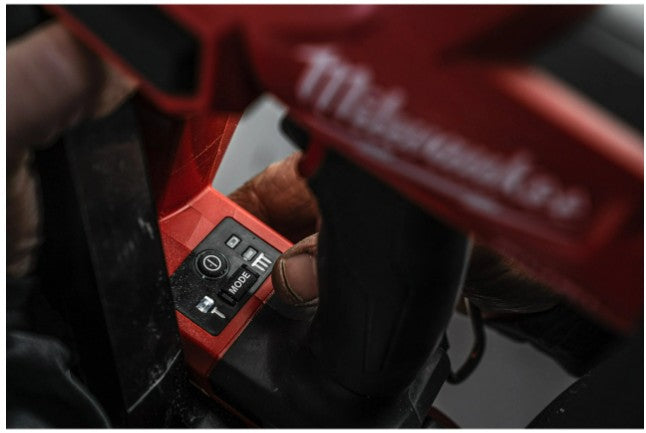 Milwaukee M18FN16GA-0X Fuel 16 GA Angled Finish Nailer 2 Mode - Body & Case