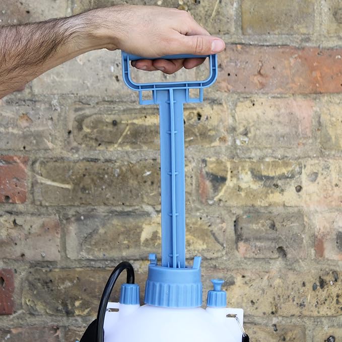 Ox Tools OX-T045105 Trade Pump Action Pressure Sprayer - 5 Litre