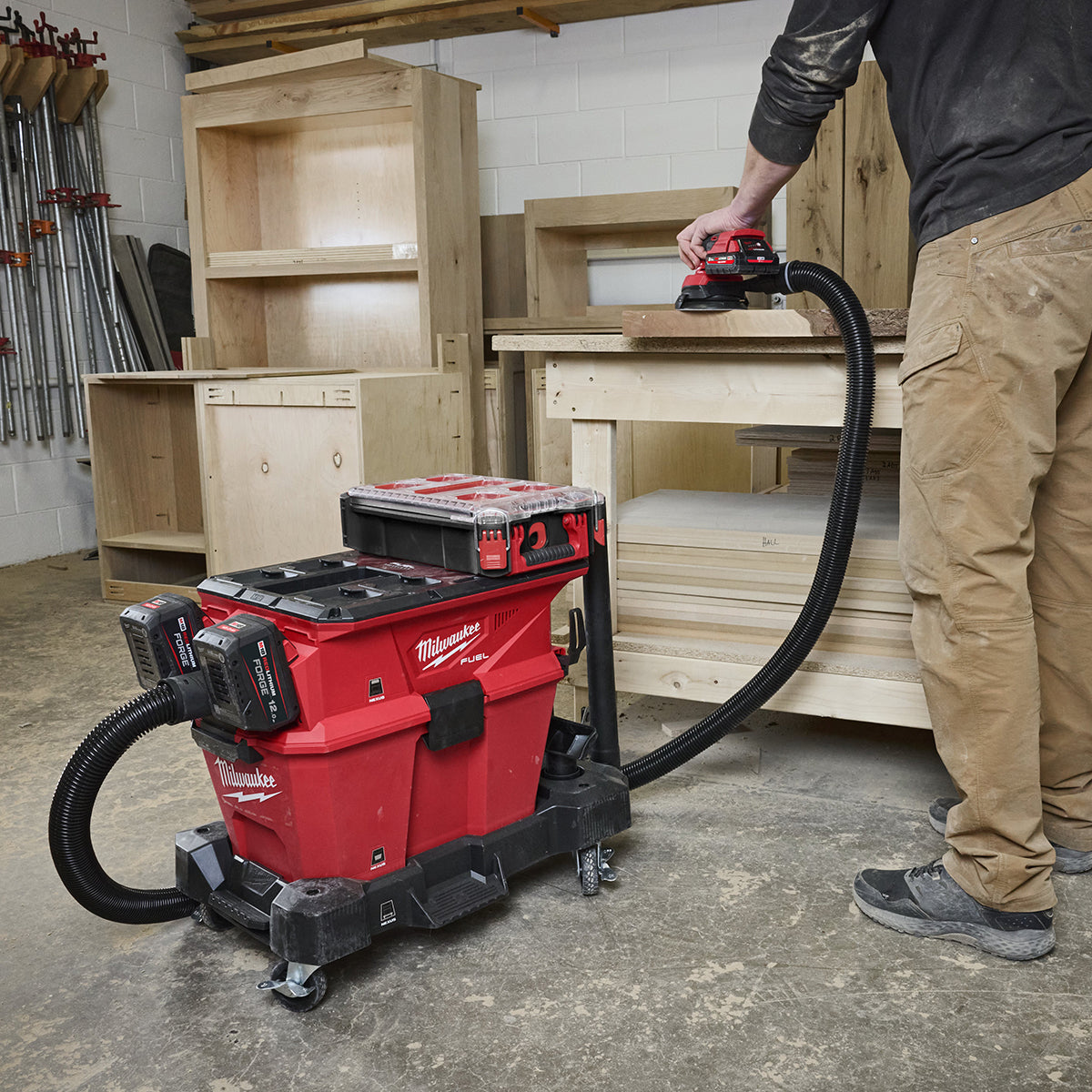 Milwaukee M18F2VC23LG2-0 M18 FUEL NEXUS 23L Dual Battery Wet & Dry Vacuum — Body Only