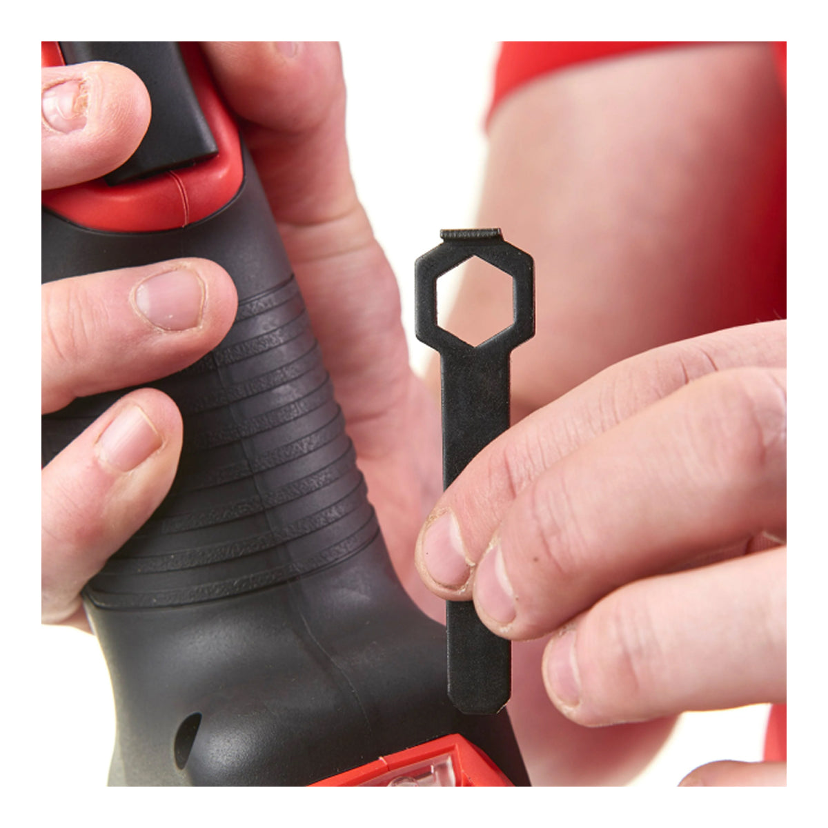 Milwaukee M12BPRT-0 M12 Sub Compact Rivet Tool 9kN — Body Only