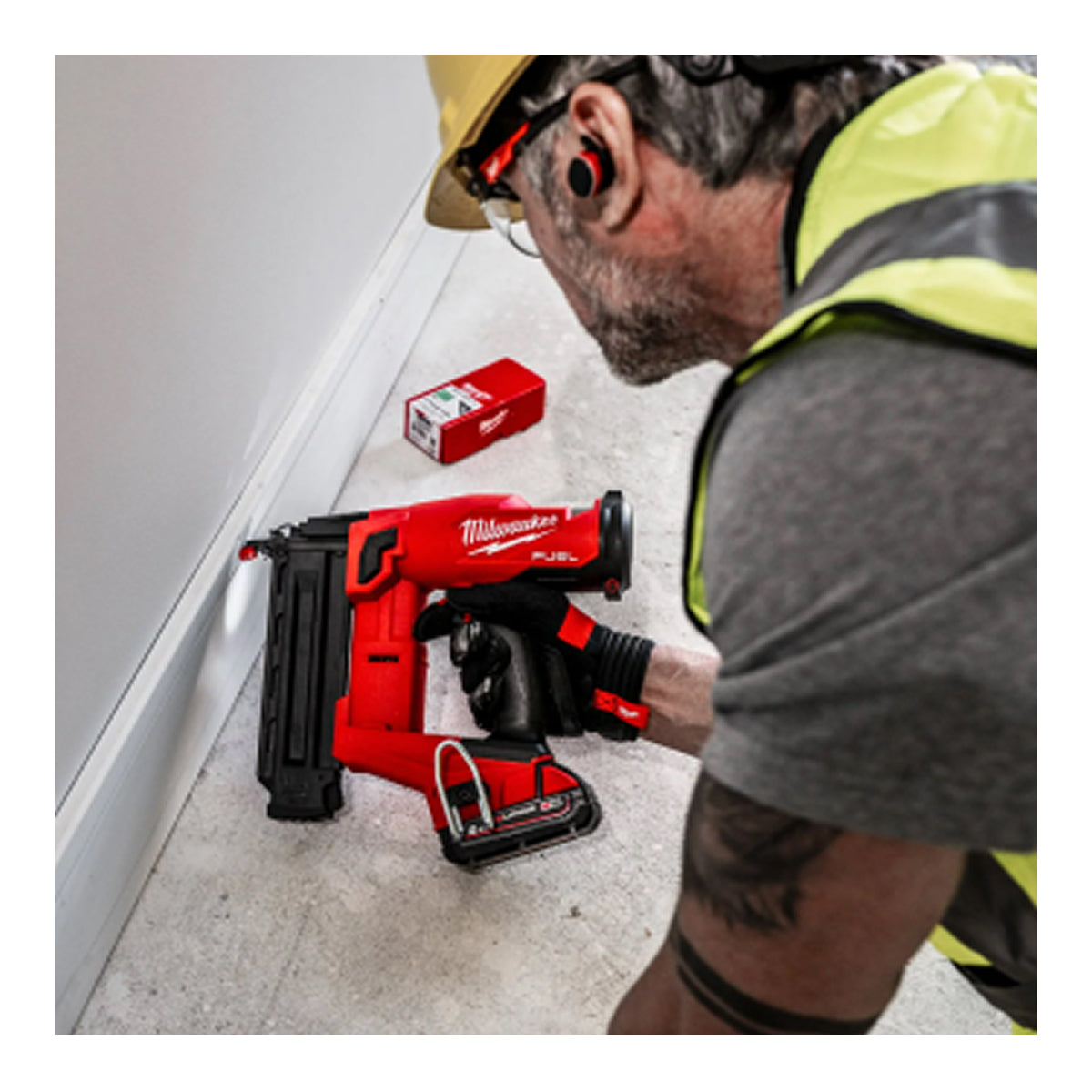 Milwaukee M18FN18GS-0X M18 FUEL 18 Gauge Straight Finish Nailer — Body & Case