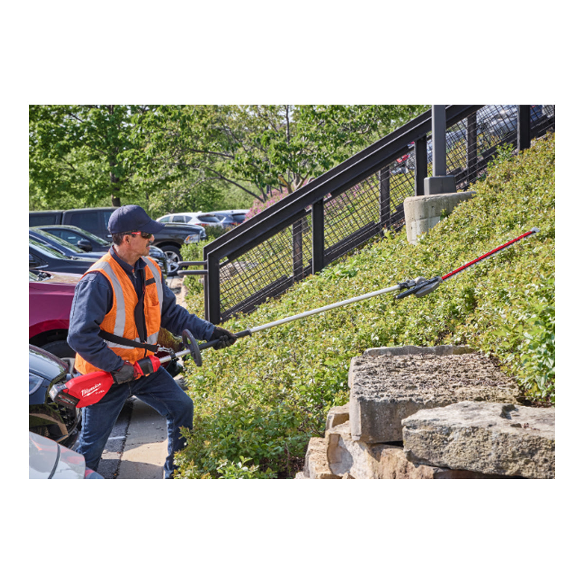 Milwaukee M18FHETE27-0 M18 FUEL 267cm Extended Pole Hedge Trimmer — Body Only