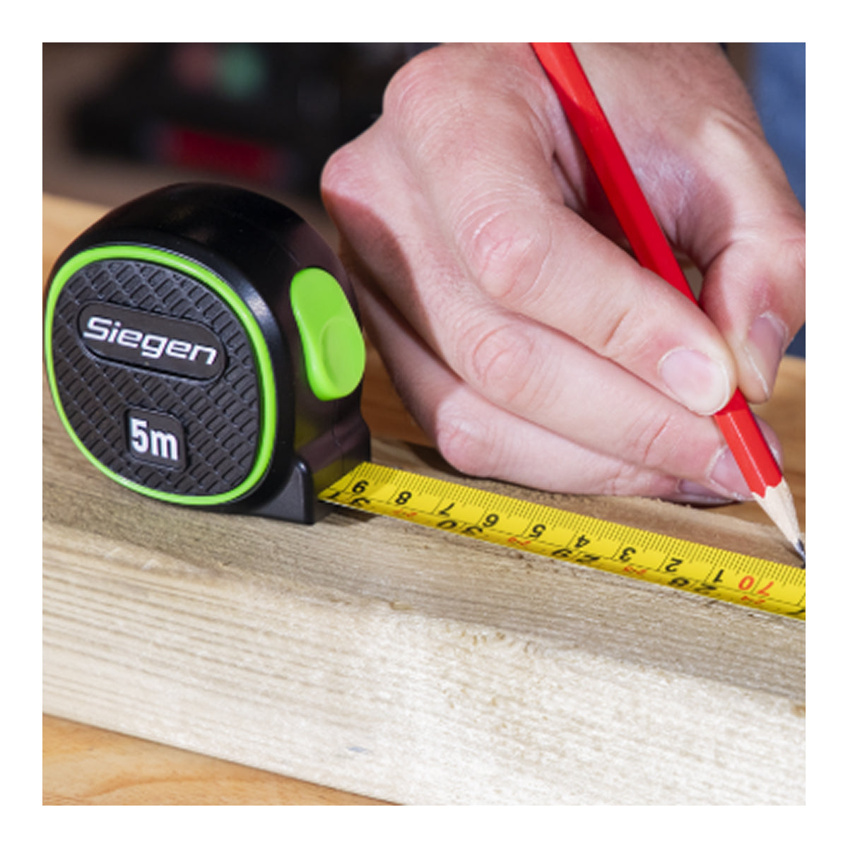 Siegen S01328 Metric/Imperial Auto-Lock Tape Measure 5m(16ft) x 19mm